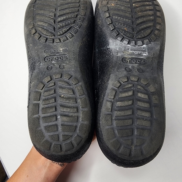 Crocs Metallic Black Mary Jane Flats J 5 - Picture 4 of 6